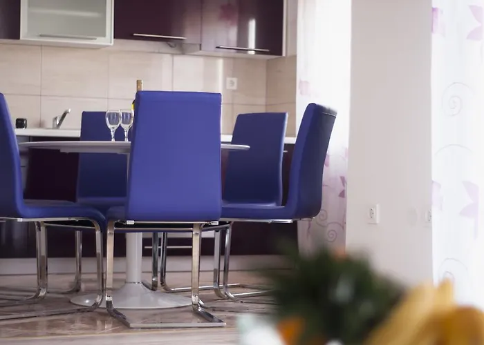 Toka Apartment *